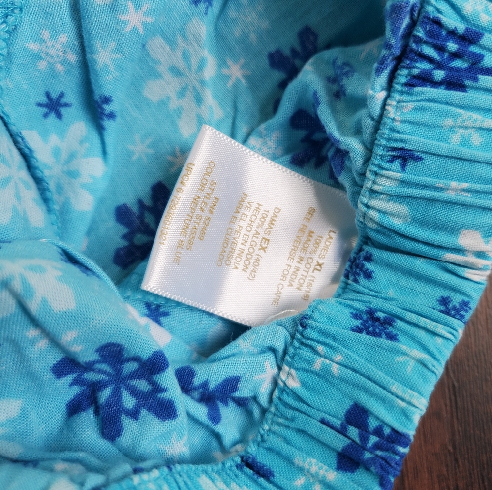 Soft warm pjs - Picture 4 of 4